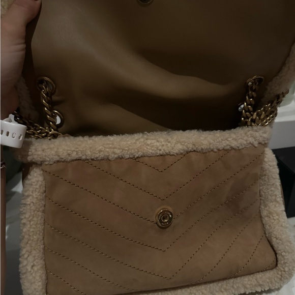 SAINT LAURENT NIKI shearling bag - Picture 3 of 4